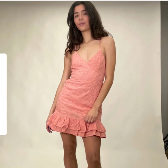 NWT Minkpink dress size medium - Picture 3 of 9